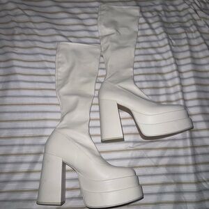 Steve Madden Cypress Boots Women’s 11